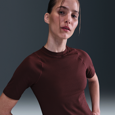 【】W RIB SS FZ TOP フルジップトップ Nike Zenvy Rib Women's Dri-FIT Short-Sleeve Top. Nike.com
